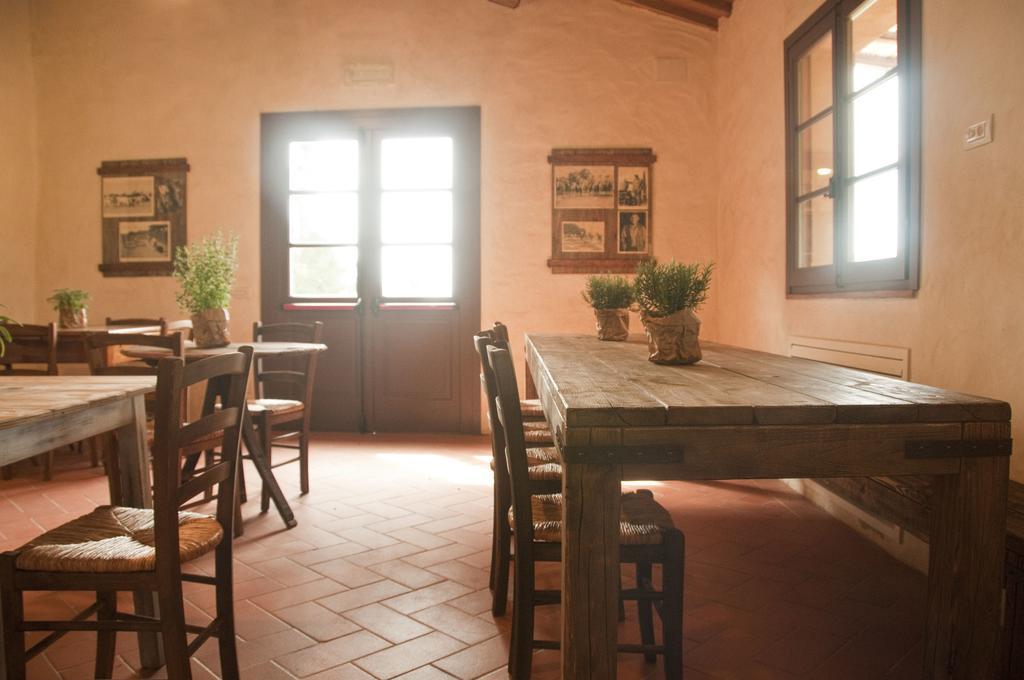 Casone Ugolino Guest House โดโนราตีโก ภายนอก รูปภาพ