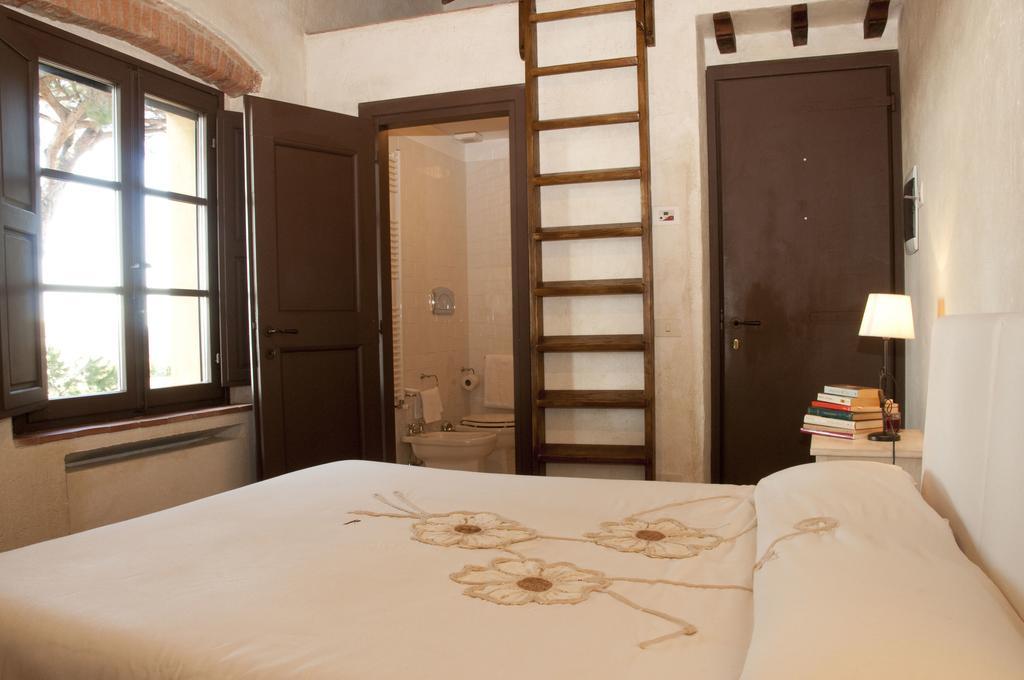 Casone Ugolino Guest House โดโนราตีโก ภายนอก รูปภาพ